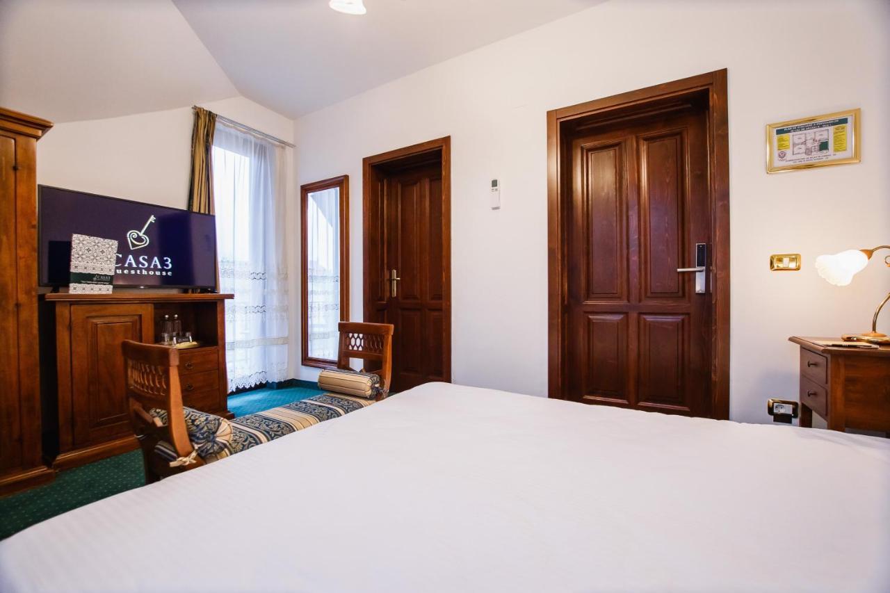 Casa 3 Guesthouse Oradea Exterior photo